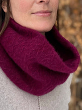 Load image into Gallery viewer, Qiviut Nuleelaguut/Neck Warmer: double layer (made to order)