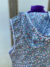 Load image into Gallery viewer, Sleeveless Cotton Silapaaq