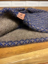 Load image into Gallery viewer, Custom Qiviut Winter Hat (made to order)