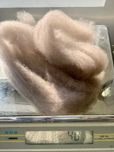 Load image into Gallery viewer, natural hand warmer: 4 grams of carded qiviut