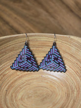 Load image into Gallery viewer, Beaded Striped Ulu Earrings
