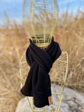 Load image into Gallery viewer, Classic Niviuk Scarf in Deetrin/Black (ready to ship)
