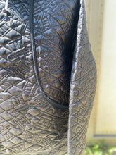 Load image into Gallery viewer, Inukshuk-Quilted Spring Jacket
