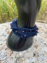 Load image into Gallery viewer, Qiviut Crocheted Wrap Bracelet
