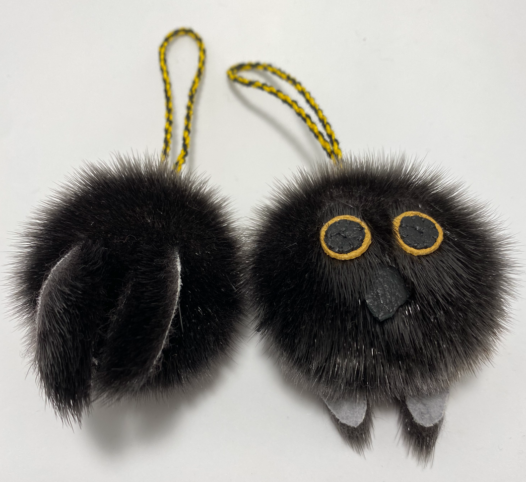 Ookpik (Owl) Zipper Pull/Ornament