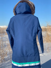 Load image into Gallery viewer, Light Winter Parka with Delta Braid
